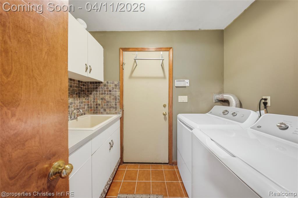 24760 Arsenal Road, Flat Rock, MI 48134 — Photo 53