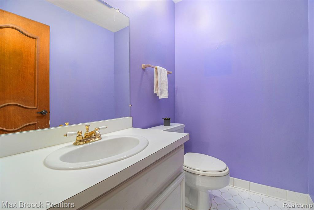 42160 WOODWARD Avenue, 25, Bloomfield Hills, MI 48304 — Photo 10