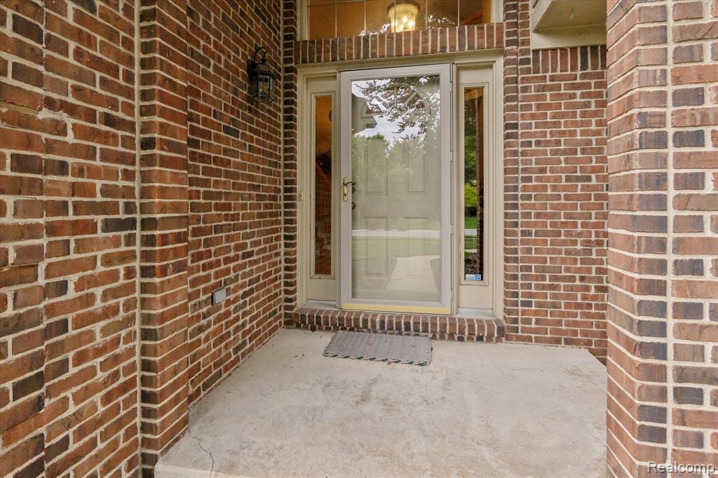 47509 Brockmor Drive, Shelby Twp, MI 48315 — Photo 5