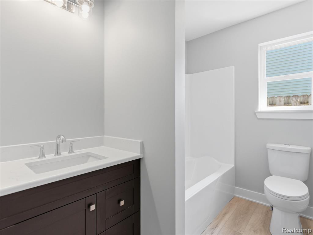1005 Lakeview Street, Waterford, MI 48328 — Photo 15