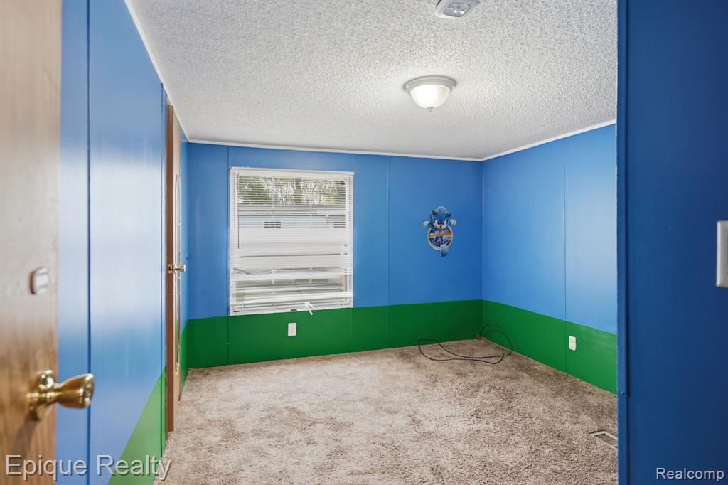 466 Turquoise Drive, Whitmore Lake, MI 48189 — Photo 12