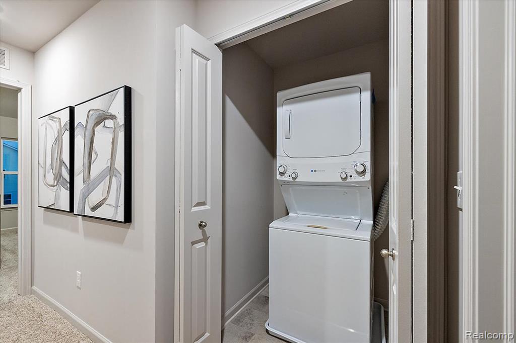 20498 Van Antwerp Street, 23, Harper Woods, MI 48225 — Photo 27