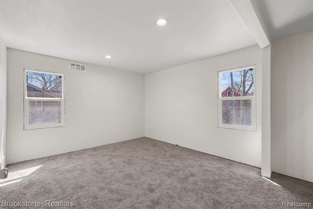 5533 Sheridan Street, Detroit, MI 48213 — Photo 20
