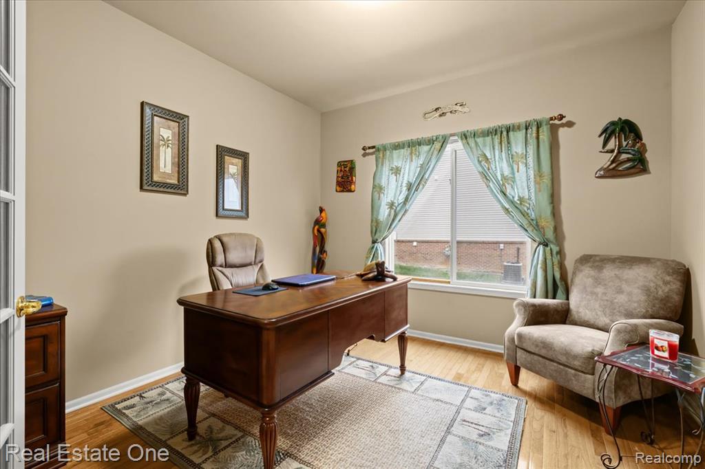 539 Olivia Drive, Milford, MI 48381 — Photo 19
