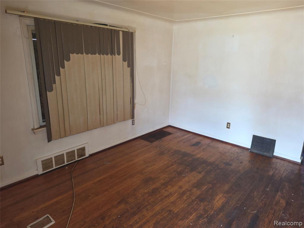 14981 Flanders Street, Detroit, MI 48205 — Photo 10