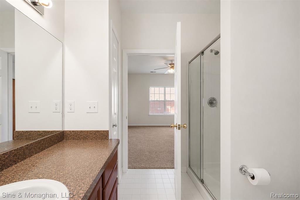 43540 Pendleton Circle, Sterling Heights, MI 48313 — Photo 16