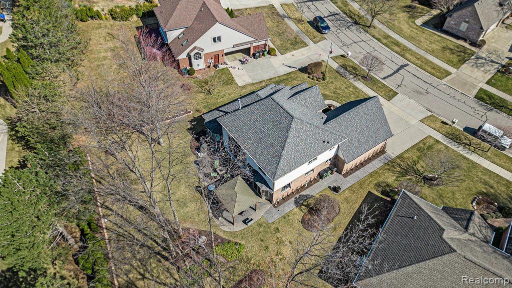 6634 SAINT ANDREWS Drive, Shelby Twp, MI 48316 — Photo 42
