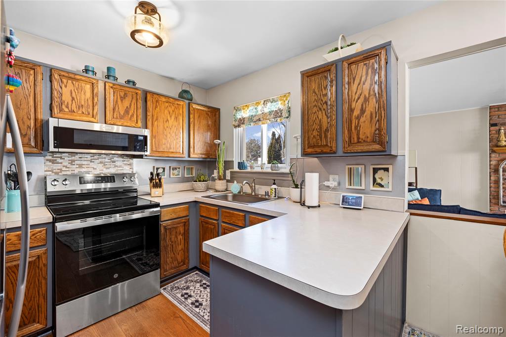 1999 Windingway Drive, Wixom, MI 48393 — Photo 5