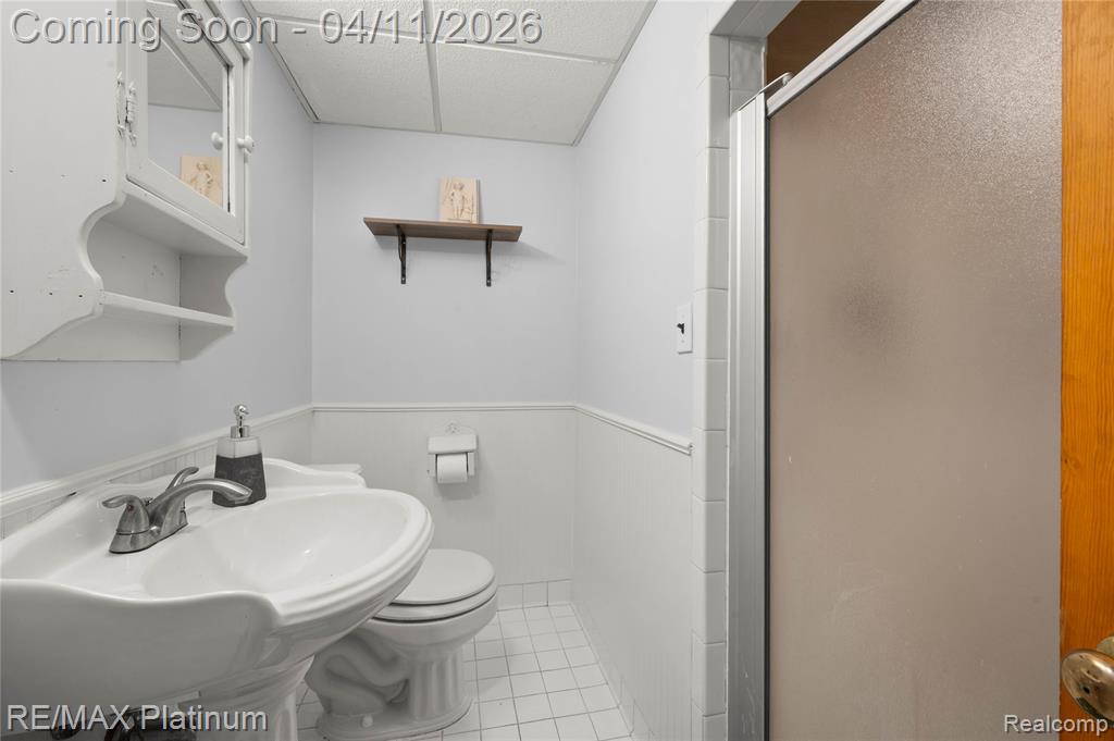 2454 N Middlebelt Road N, West Bloomfield, MI 48324 — Photo 43