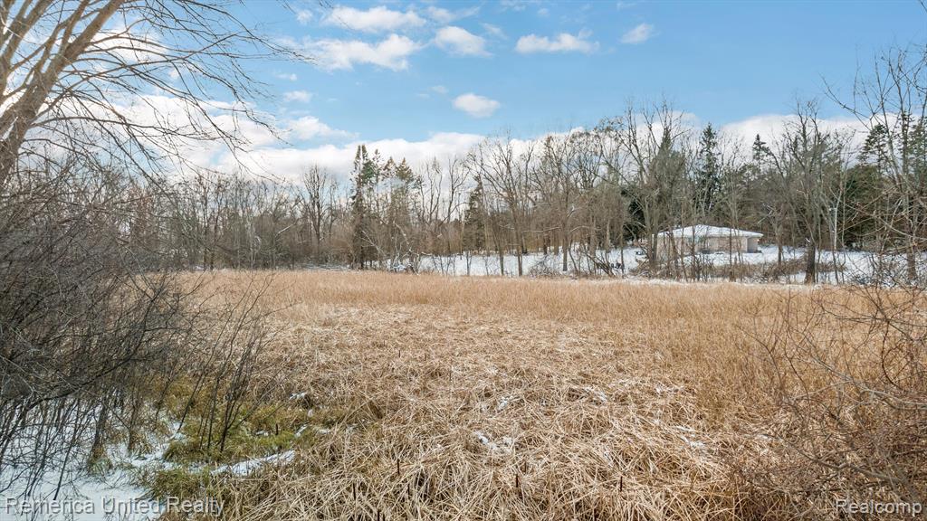 5731 FLEMINGS LAKE Road, Clarkston, MI 48348 — Photo 45