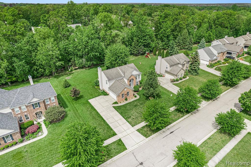 9164 Parkside Drive, Grand Blanc, MI 48439 — Photo 3
