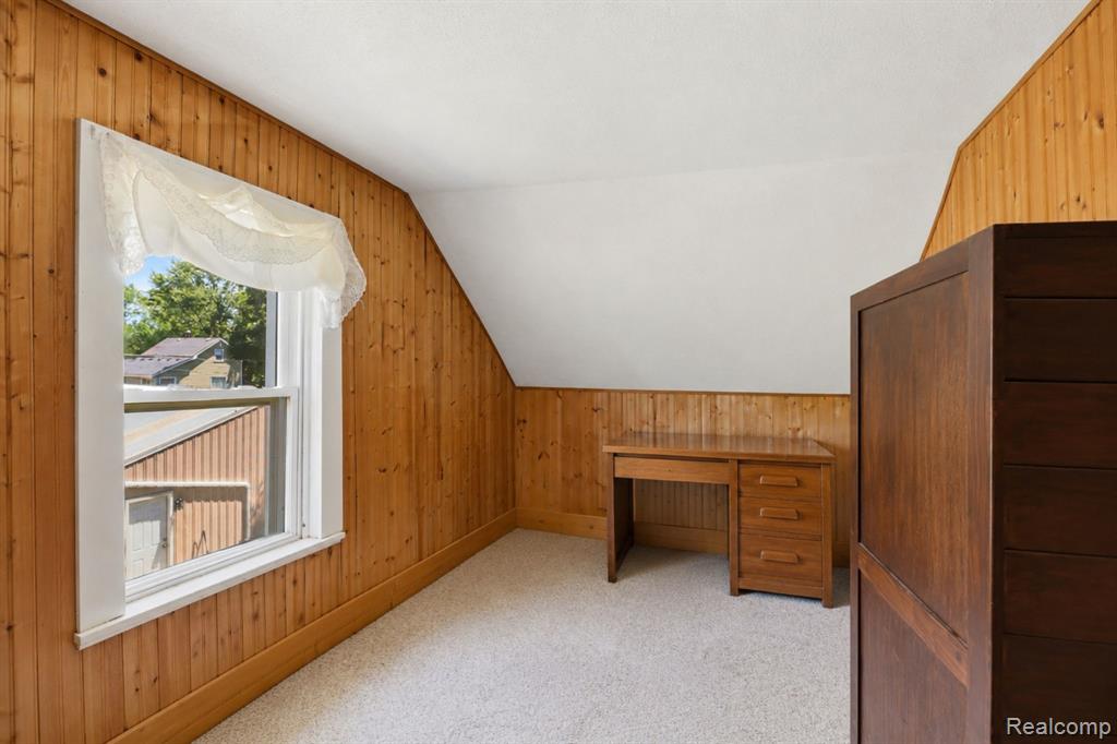 208 Flushing Street, Gaines Vlg, MI 48436 — Photo 21