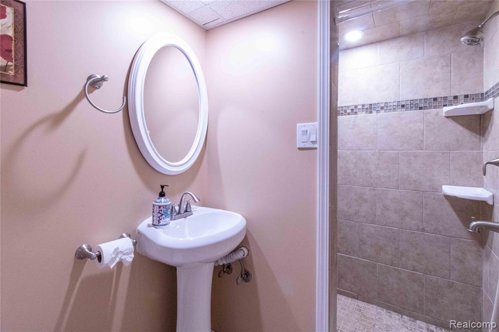 3374 Empire State Drive, Canton, MI 48188 — Photo 53