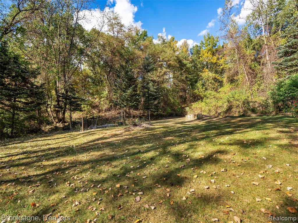 175 Barr Road, Oxford, MI 48370 — Photo 27