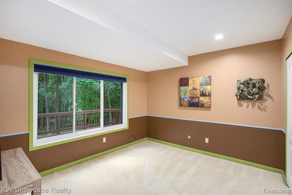 396 Rosario Lane, White Lake, MI — Photo 20