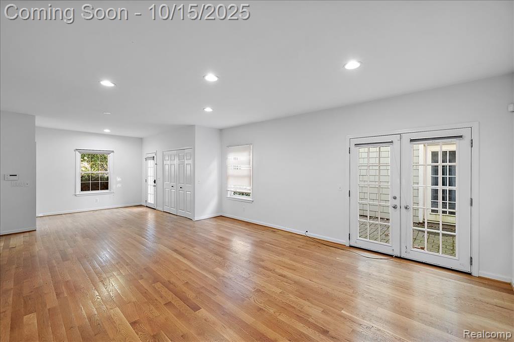 564 BROOKSIDE Avenue, Birmingham, MI 48009 — Photo 9