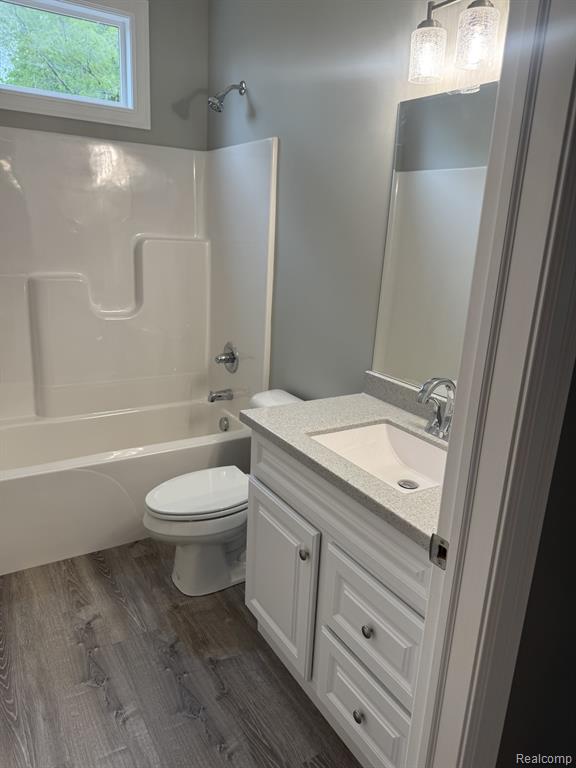 1939 Manchester Drive, Lapeer, MI 48446 — Photo 22