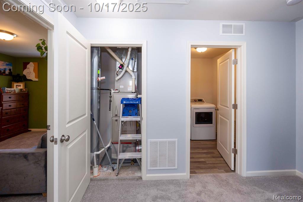 410 Natures Way, Carleton, MI 48117 — Photo 34