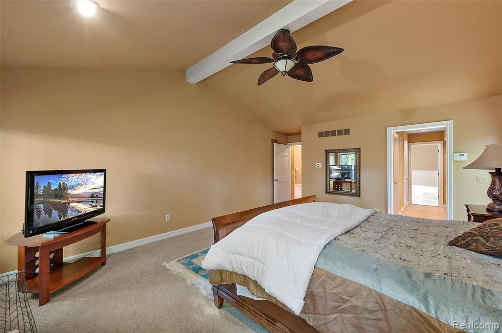 17840 Christine Boulevard N, Clinton Twp, MI 48038 — Photo 52