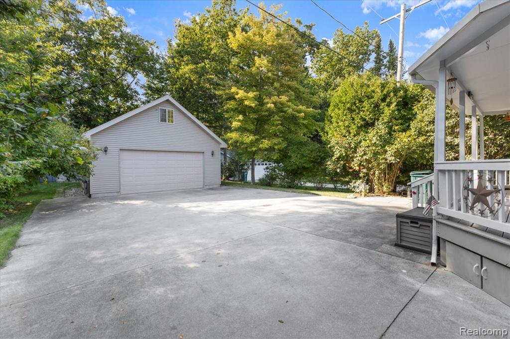 6885 N US Highway 23 E, Oscoda, MI 48750 — Photo 39