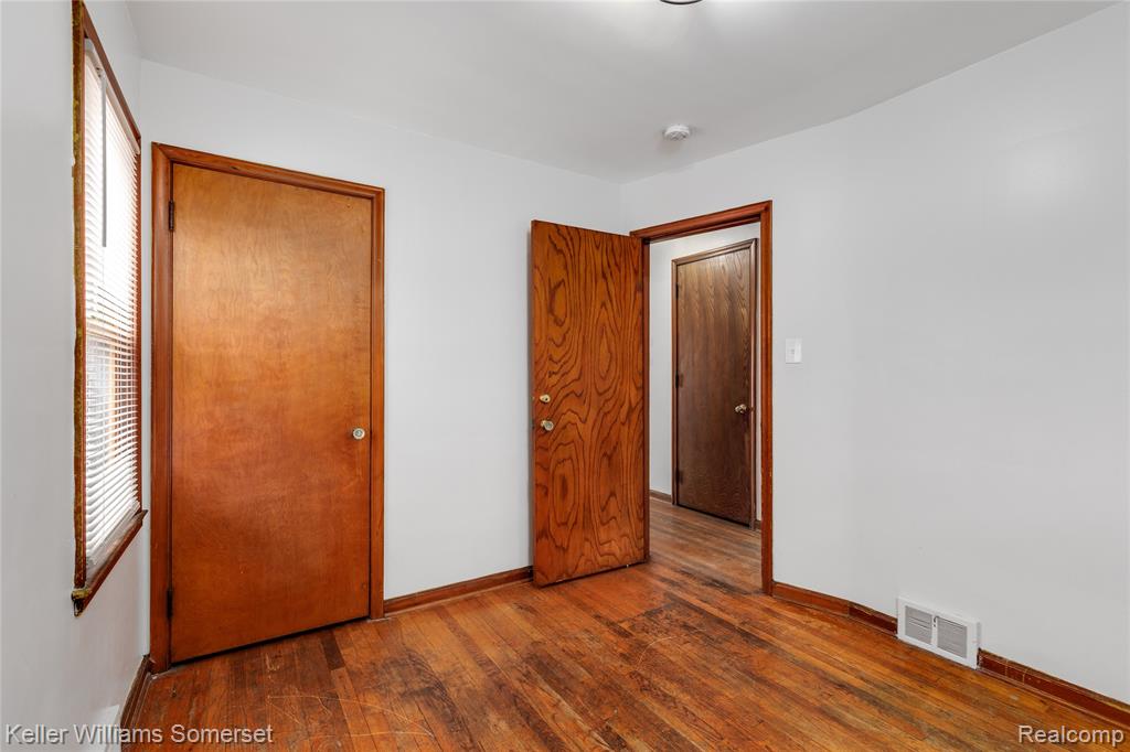 15280 Faircrest Street, Detroit, MI 48205 — Photo 8