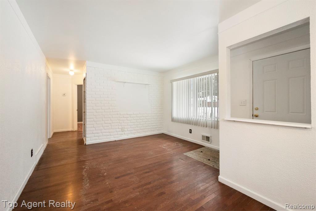 520 Linda Vista Drive, Pontiac, MI 48342 — Photo 11