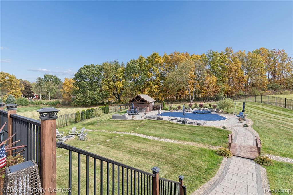 9888 Meadow View Court, Northville, MI 48167 — Photo 57