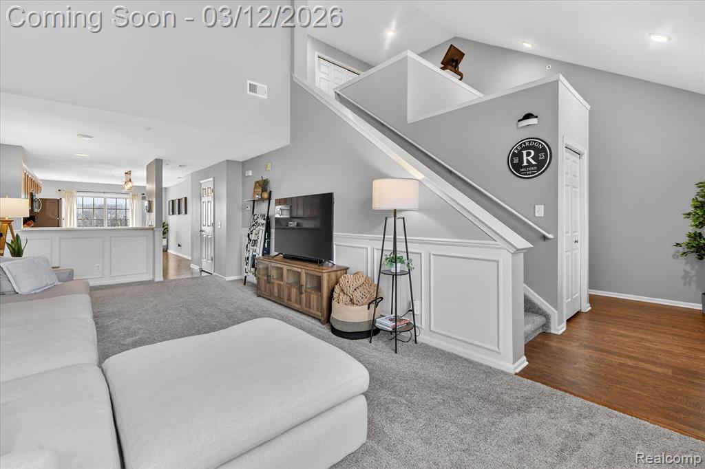 468 Village Lane, 3, Milford, MI 48381 — Photo 9