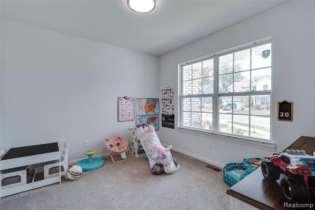 569 Pattan Drive, Wixom, MI 48393 — Photo 5