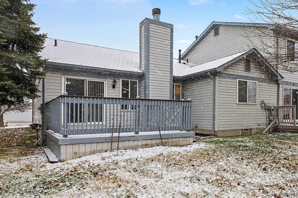 21920 Quail Ridge Drive N, Brownstown, MI 48193 — Photo 28