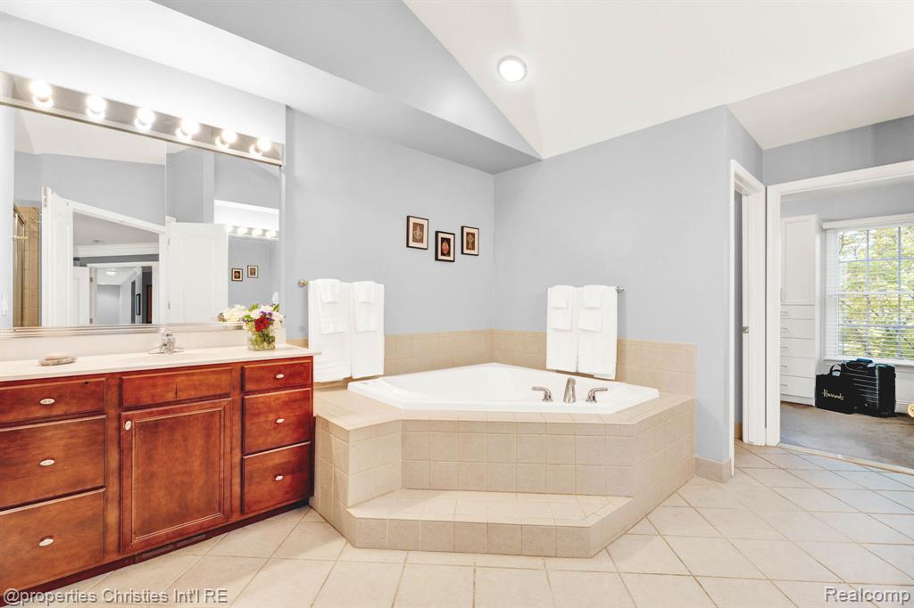 45836 Tournament Drive, Northville, MI 48168 — Photo 31