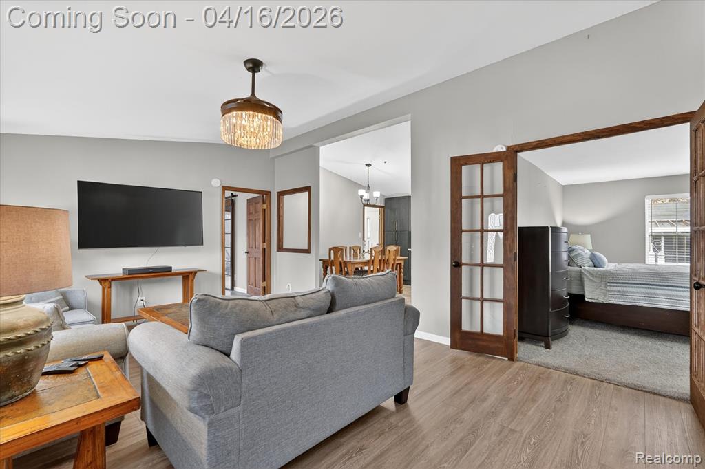 11542 Clearwater Dr, Fenton, MI 48430 — Photo 7