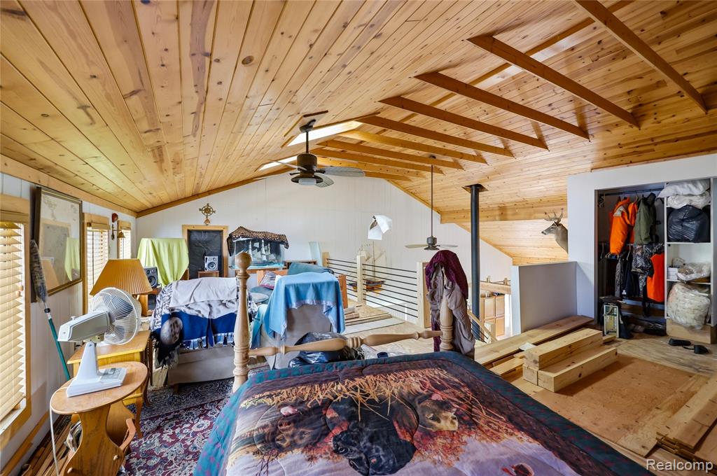 6556 Dickinson Island, Algonac, MI 48001 — Photo 19