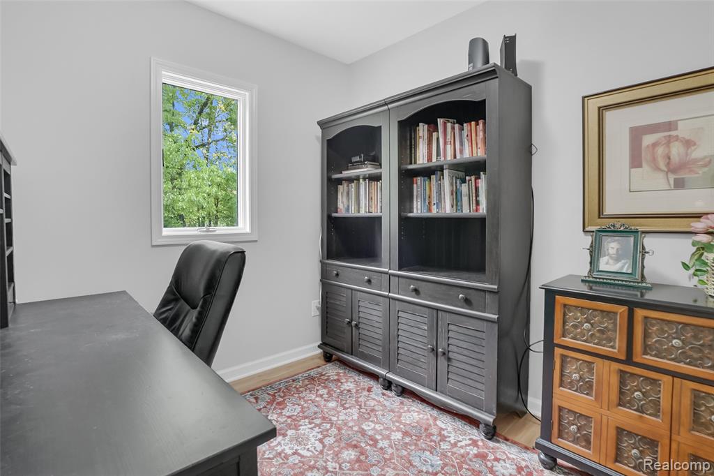 9587 Harmon Lane, South Lyon, MI 48178 — Photo 13