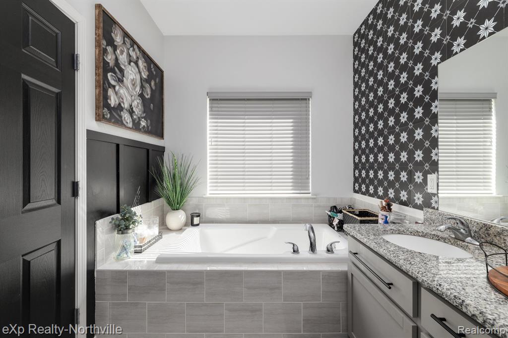 730 Forest Lane, Dundee, MI 48131 — Photo 18