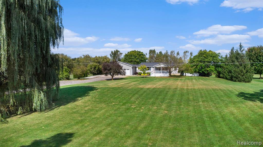 5466 BALDWIN Road, Swartz Creek, MI 48473 — Photo 17
