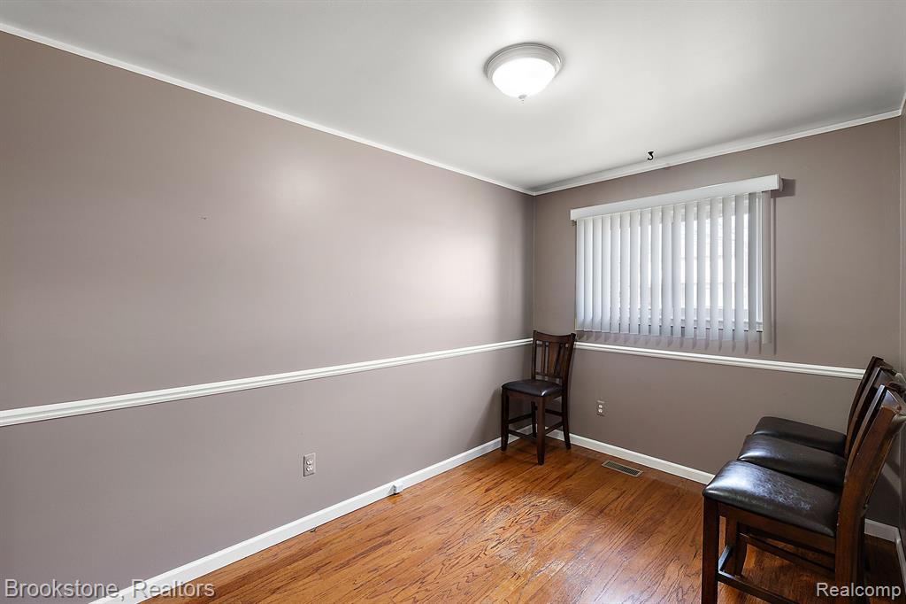 43258 HYDE PARK Drive, Sterling Heights, MI 48313 — Photo 44