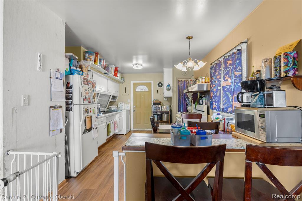 8075 William Street, Taylor, MI 48180 — Photo 14