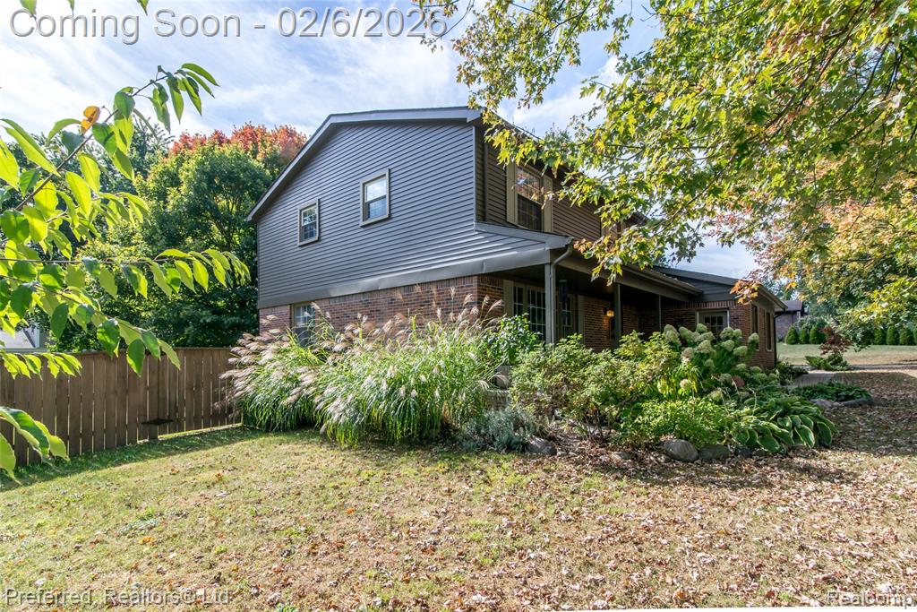 46701 N Territorial Road, Plymouth, MI 48170 — Photo 2