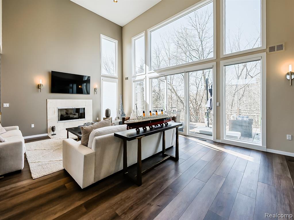 6310 Branford Drive, West Bloomfield, MI — Photo 9
