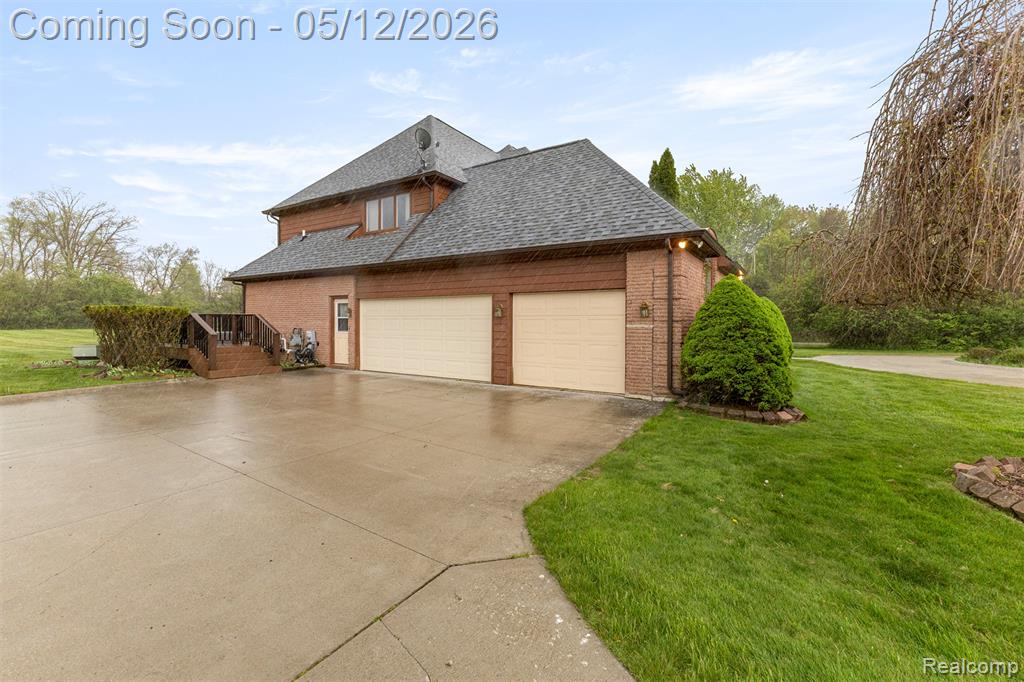 30060 Bristol Lane, Bingham Farms, MI 48025 — Photo 72