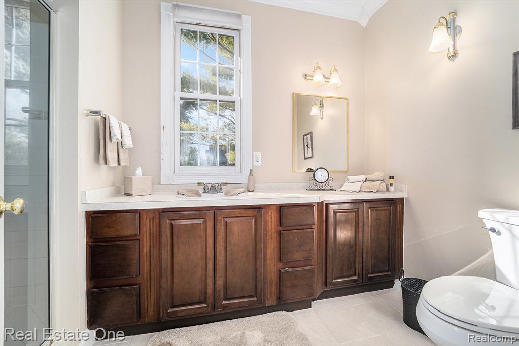 18501 Henry Court, Washington, MI — Photo 22