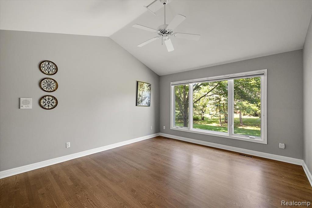 6591 Tree Knoll Drive, Troy, MI 48098 — Photo 24