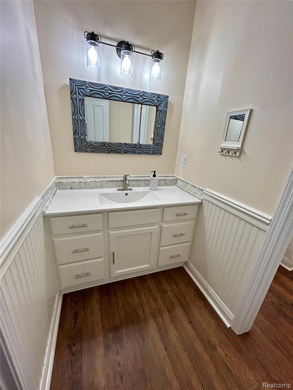 6060 Challis Road, Brighton, MI 48116 — Photo 11