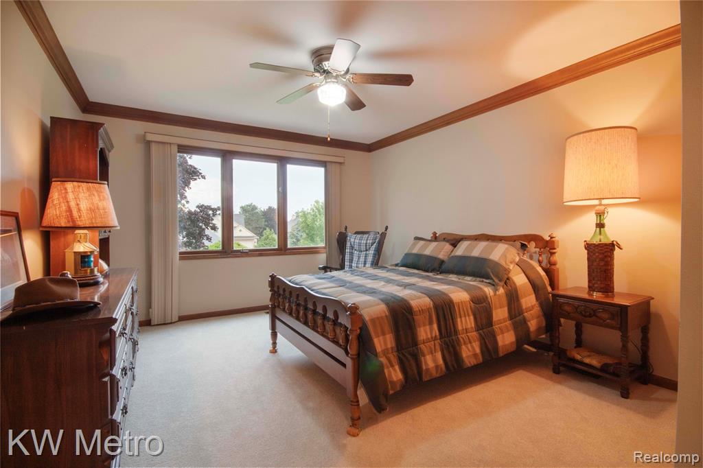 42664 Jason Court, 88, Sterling Heights, MI 48313 — Photo 11