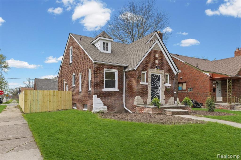 5901 Beaconsfield Street, Detroit, MI 48224 — front exterior