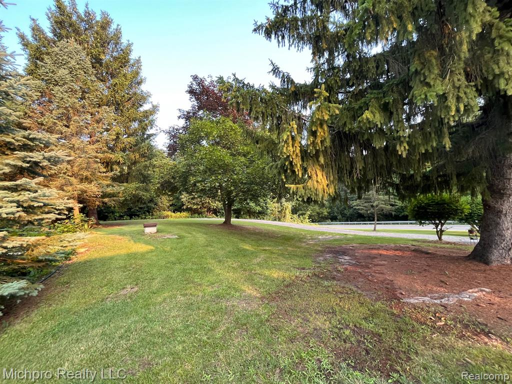 9306 DODGE Road, Otisville, MI 48463 — Photo 47
