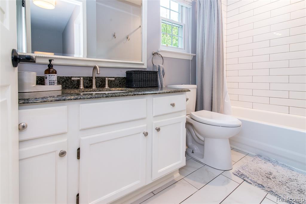 45234 Prestbury Road, Canton, MI 48187 — Photo 27