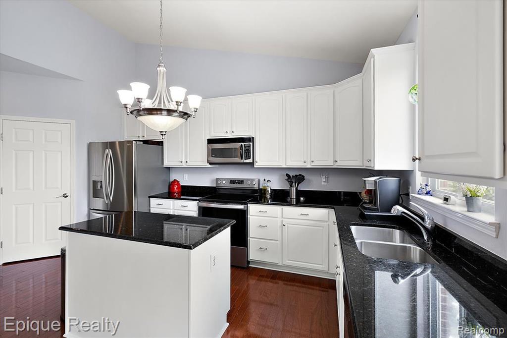 1014 Chelsea Boulevard, Oxford, MI 48371 — Photo 42