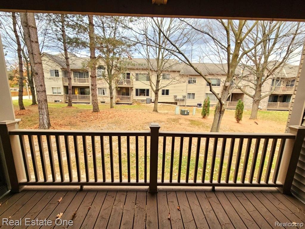 748 S Milford Road, Milford, MI 48381 — Photo 15
